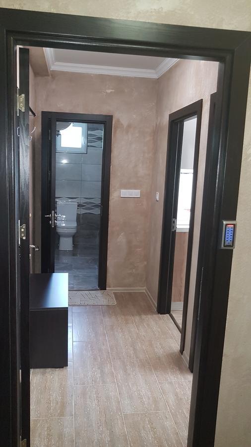 Central Guest Rooms Azenograd Kültér fotó