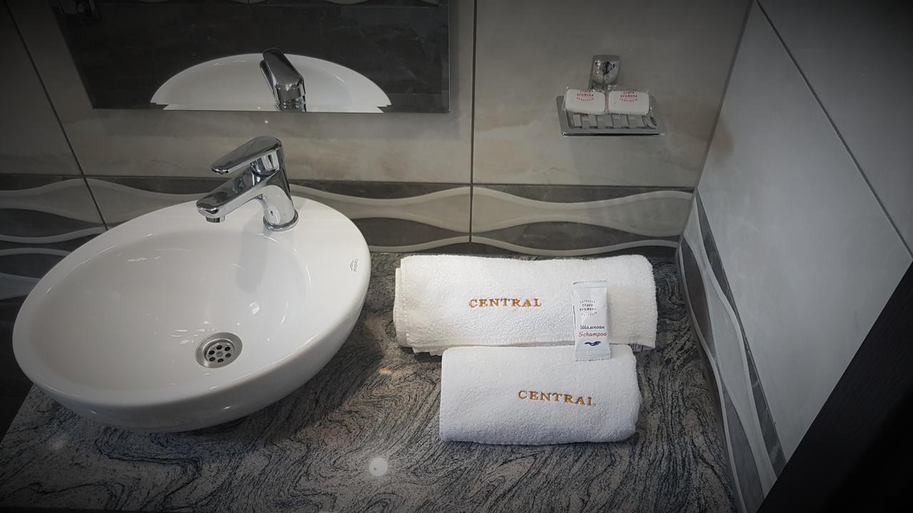 Central Guest Rooms Azenograd Kültér fotó
